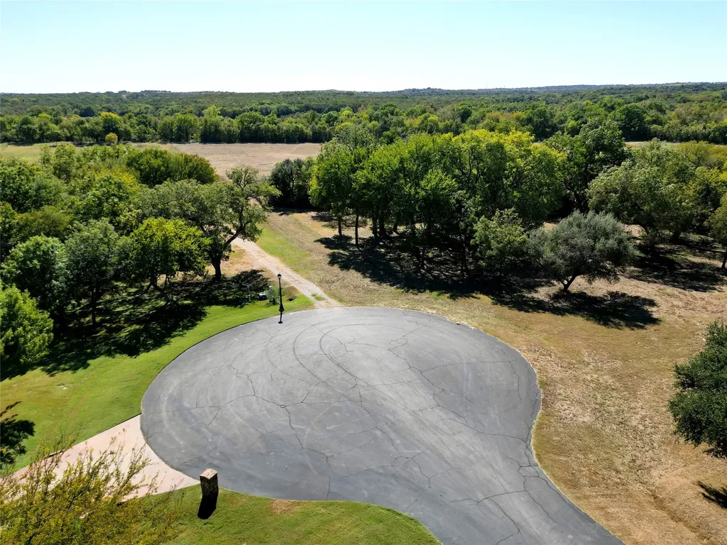 4401 La Cantera Court Fort Worth TX 76108