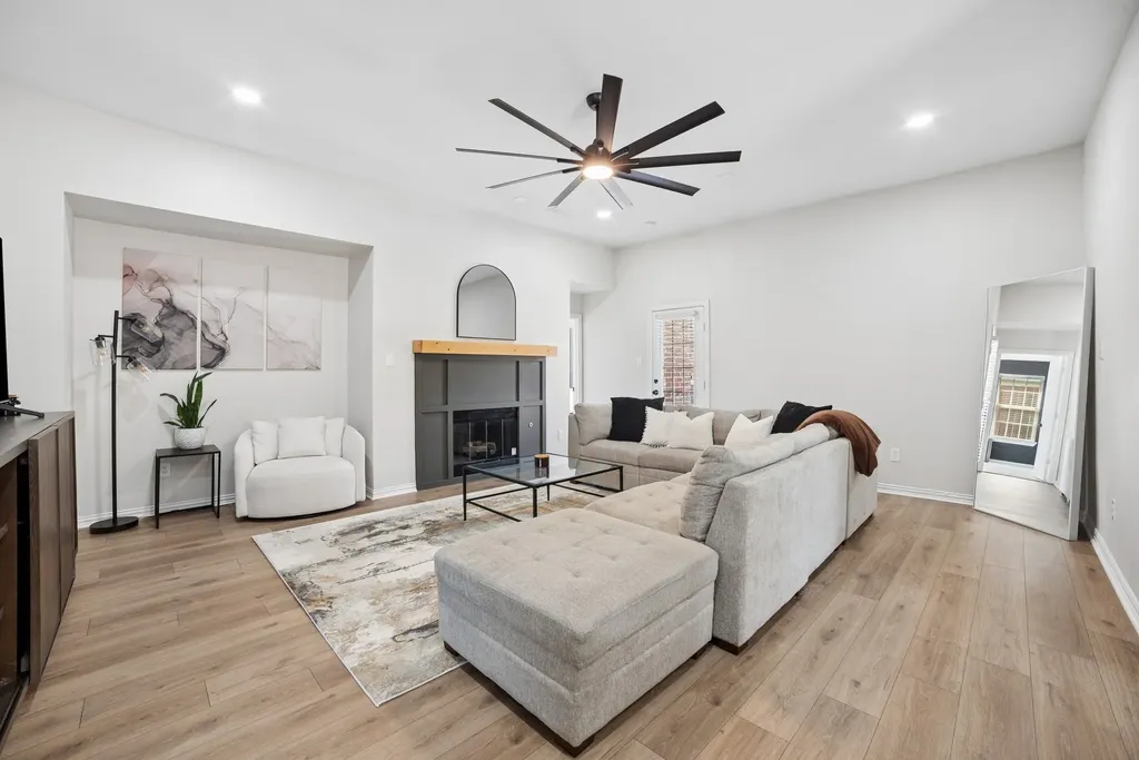 7410 Handen Drive Rowlett TX 75089