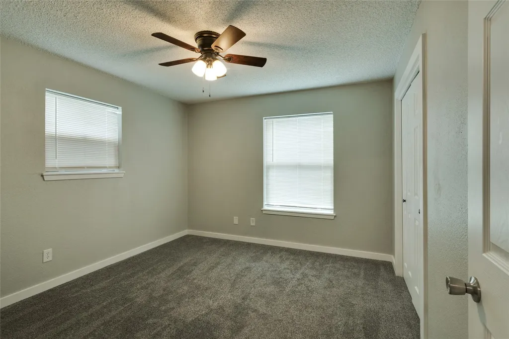 717 N West Avenue Holliday TX 76366