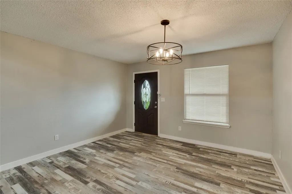717 N West Avenue Holliday TX 76366