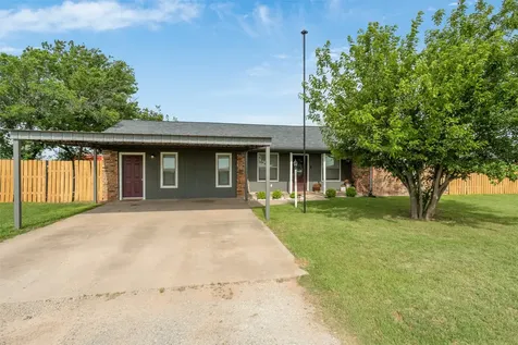 717 N West Avenue Holliday TX 76366