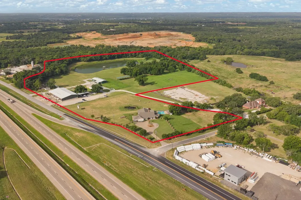 6100 S Interstate 35 W Alvarado TX 76009