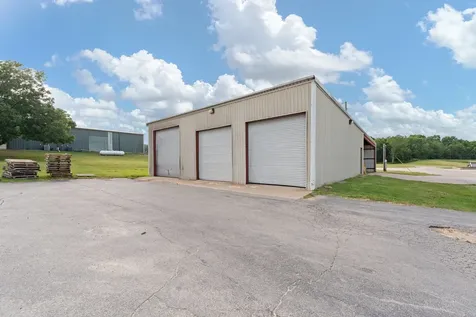 6100 S Interstate 35 W Alvarado TX 76009
