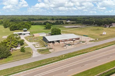 6100 S Interstate 35 W Alvarado TX 76009