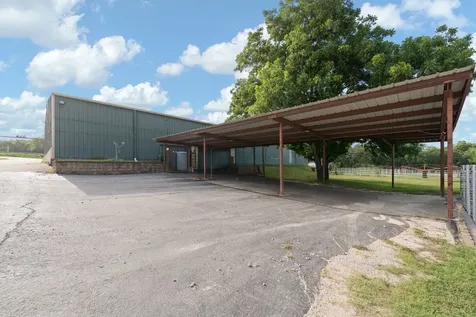 6100 S Interstate 35 W Alvarado TX 76009