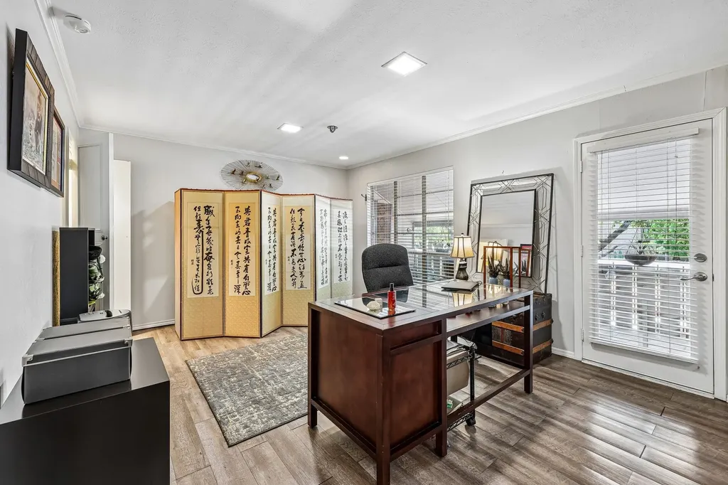 10578 High Hollows Drive Dallas TX 75230