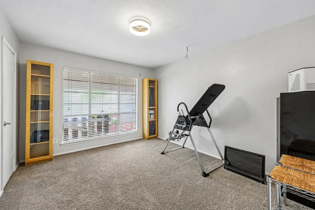 10578 High Hollows Drive Dallas TX 75230