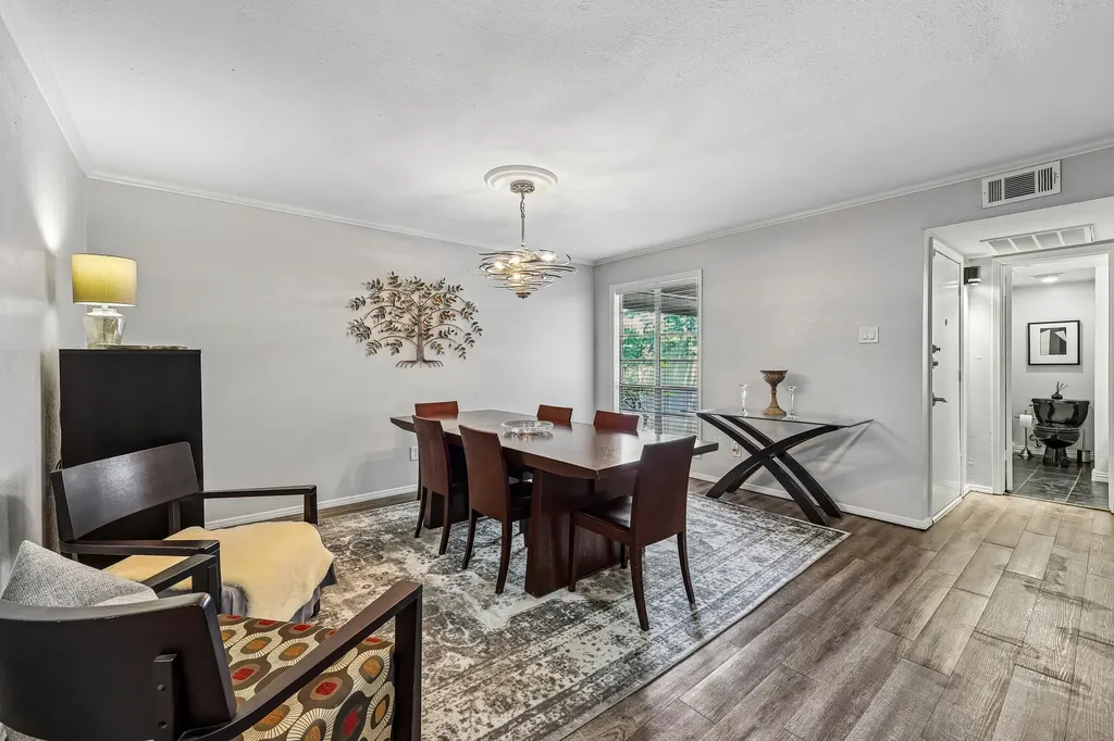 10578 High Hollows Drive Dallas TX 75230