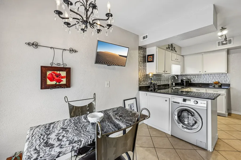 10578 High Hollows Drive Dallas TX 75230