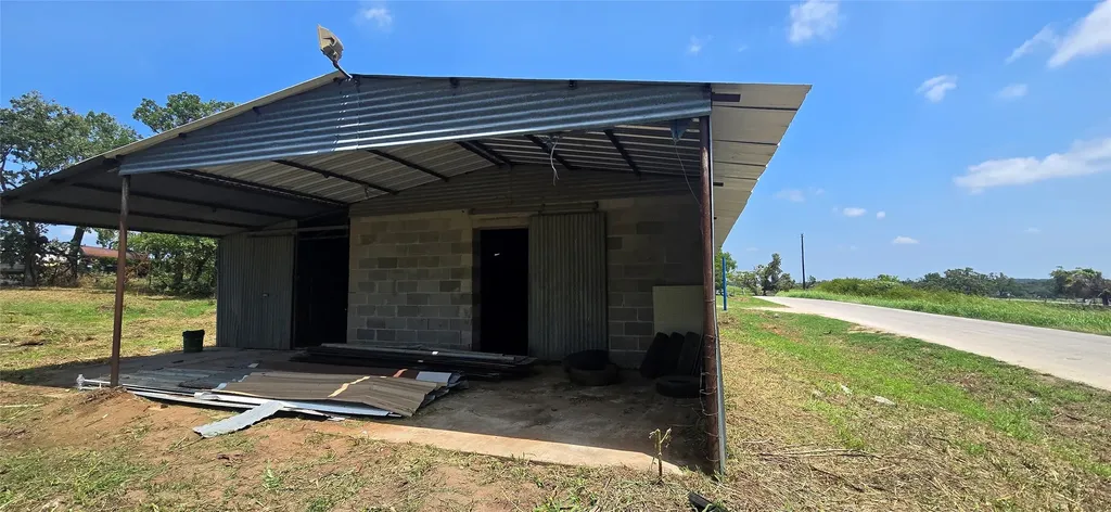 247 Rhoades Lane Springtown TX 76082