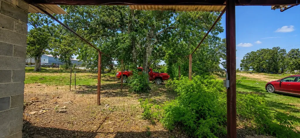 247 Rhoades Lane Springtown TX 76082