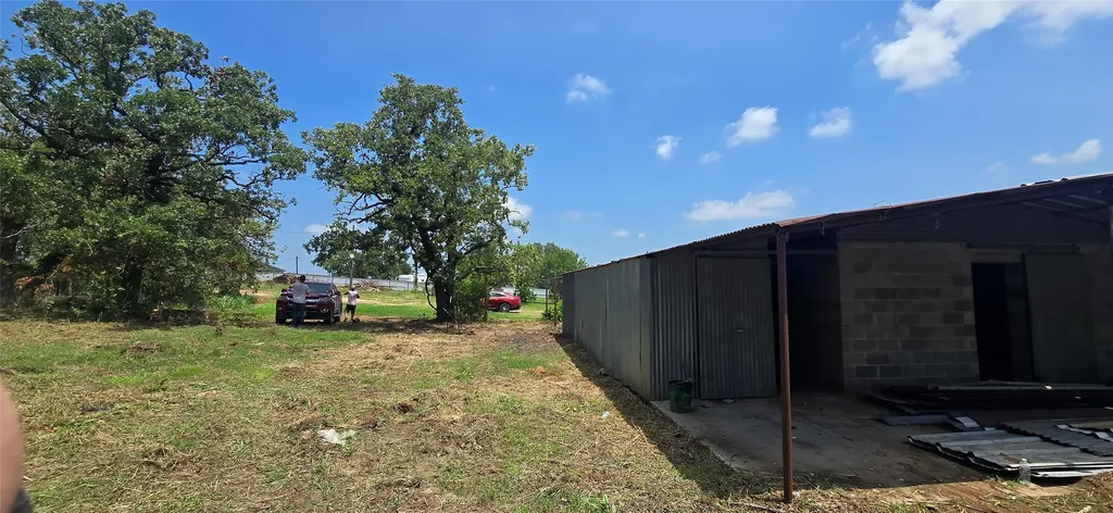 247 Rhoades Lane Springtown TX 76082