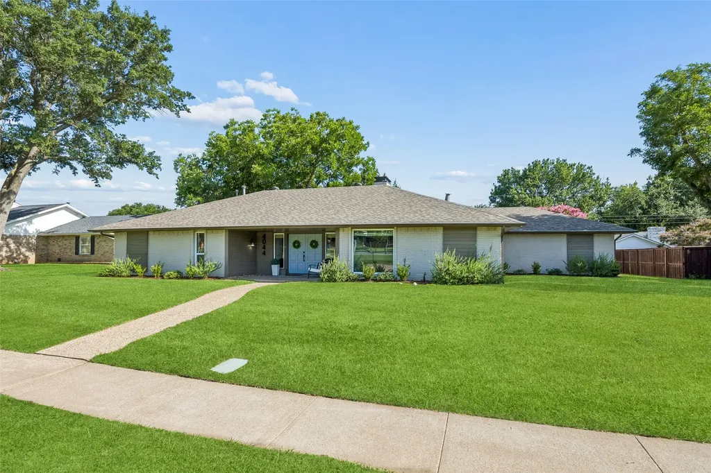 4044 Boca Bay Drive Dallas TX 75244