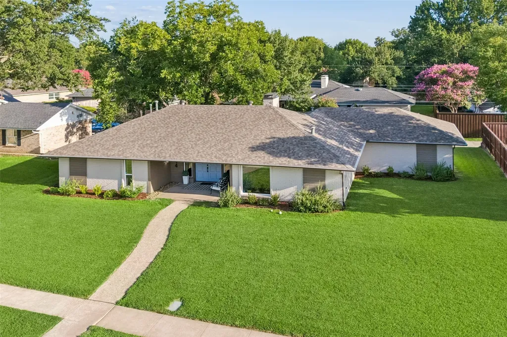 4044 Boca Bay Drive Dallas TX 75244