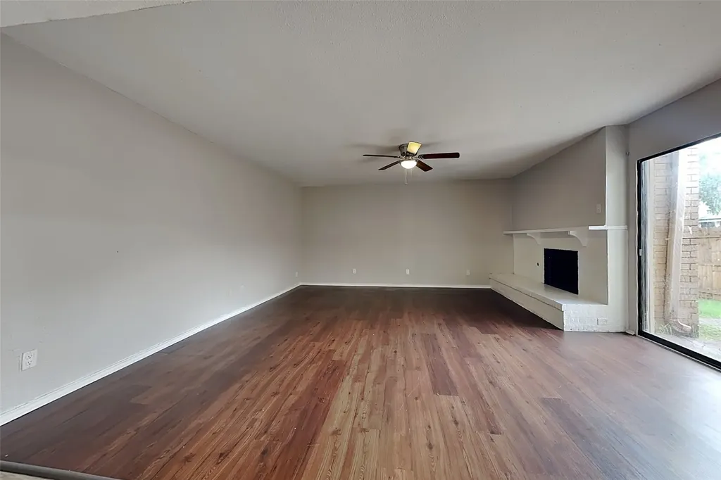 1517 Camelia Drive Lewisville TX 75067