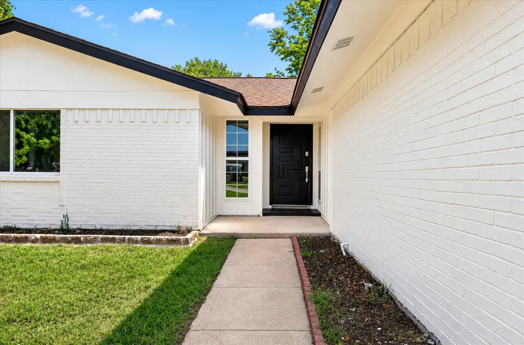 501 Kent Drive Lewisville TX 75067