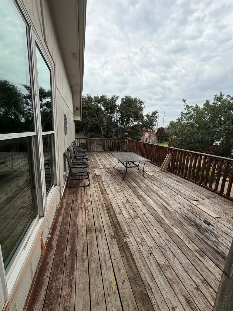 1103 Holly Drive Carrollton TX 75010