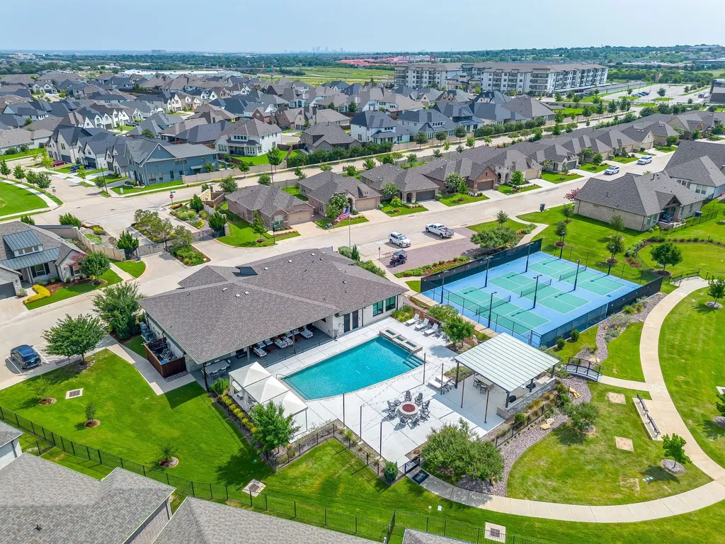 6104 Carmona Trail Fort Worth TX 76123