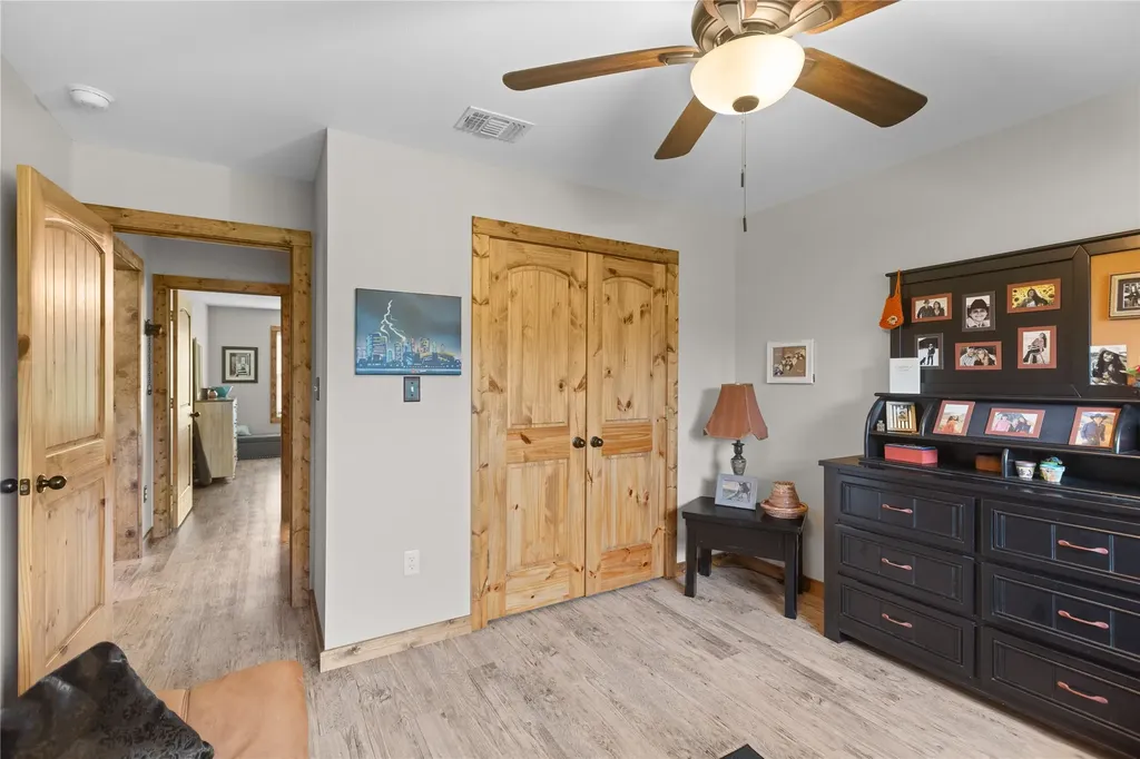 13217 Farm Road 195 Paris TX 75462