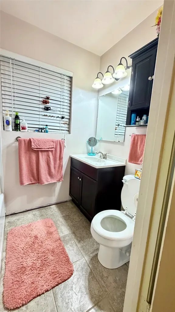 309 Glen Oaks Bonham TX 75418