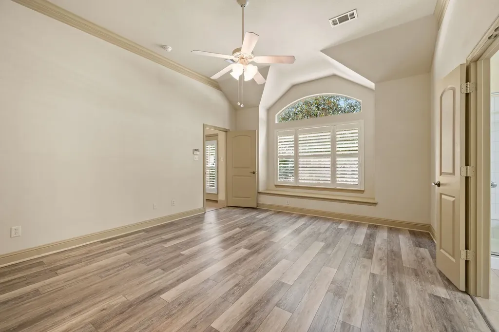 5801 Arbor Road North Richland Hills TX 76180