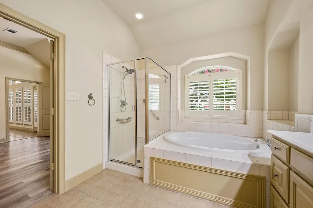 5801 Arbor Road North Richland Hills TX 76180
