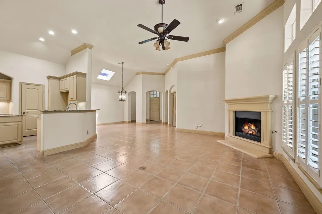 5801 Arbor Road North Richland Hills TX 76180