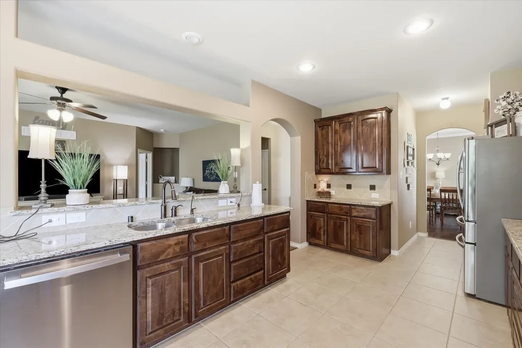 10512 Flat Creek Trail Mckinney TX 75072