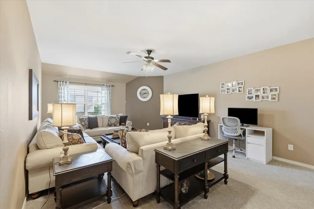 10512 Flat Creek Trail Mckinney TX 75072