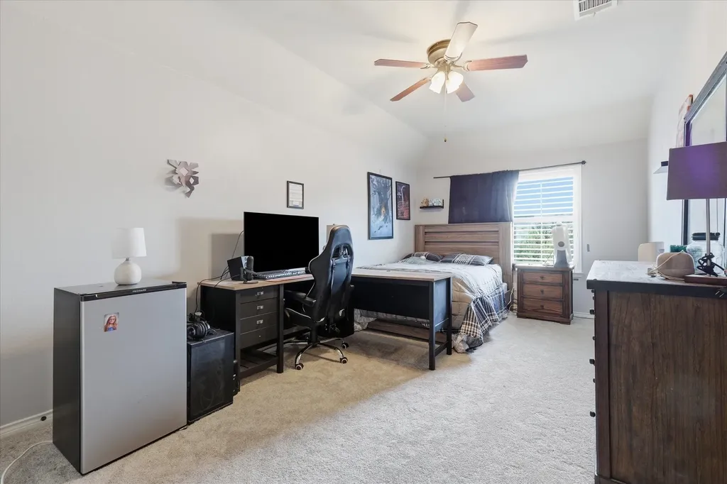10512 Flat Creek Trail Mckinney TX 75072