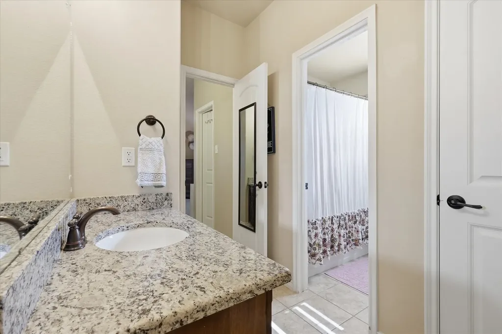 10512 Flat Creek Trail Mckinney TX 75072