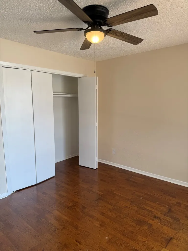 2010 Westkendal Lane Arlington TX 76015