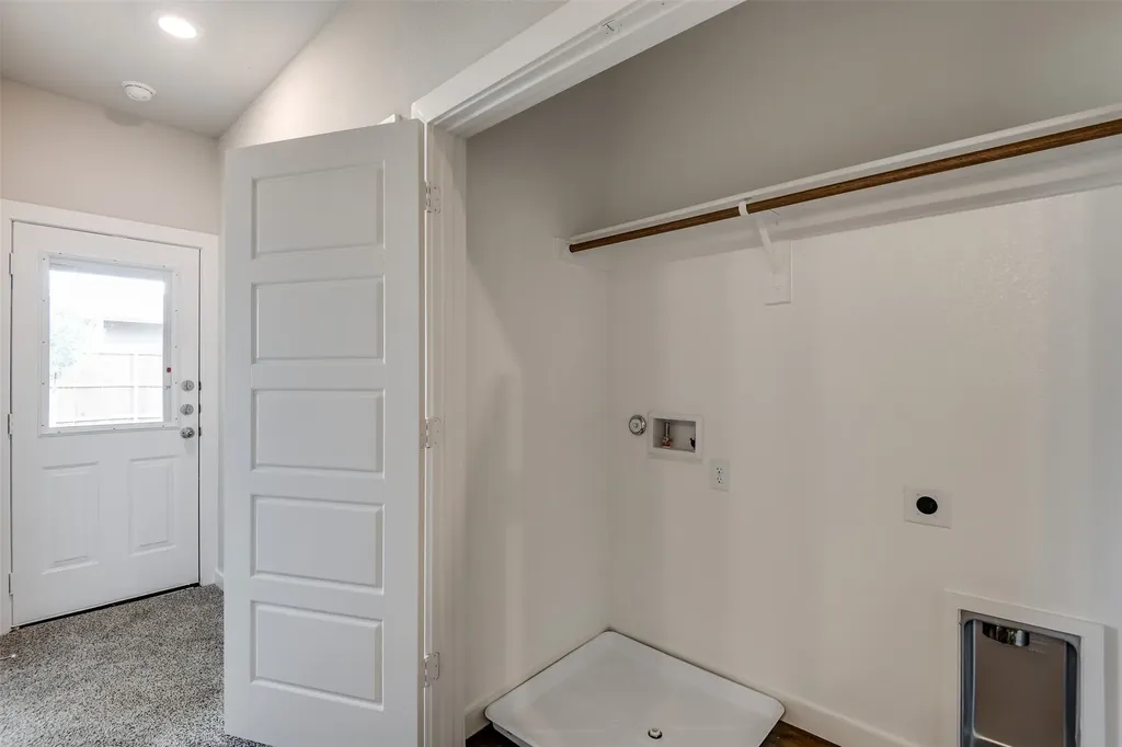 609 Blackland Drive Venus TX 76084