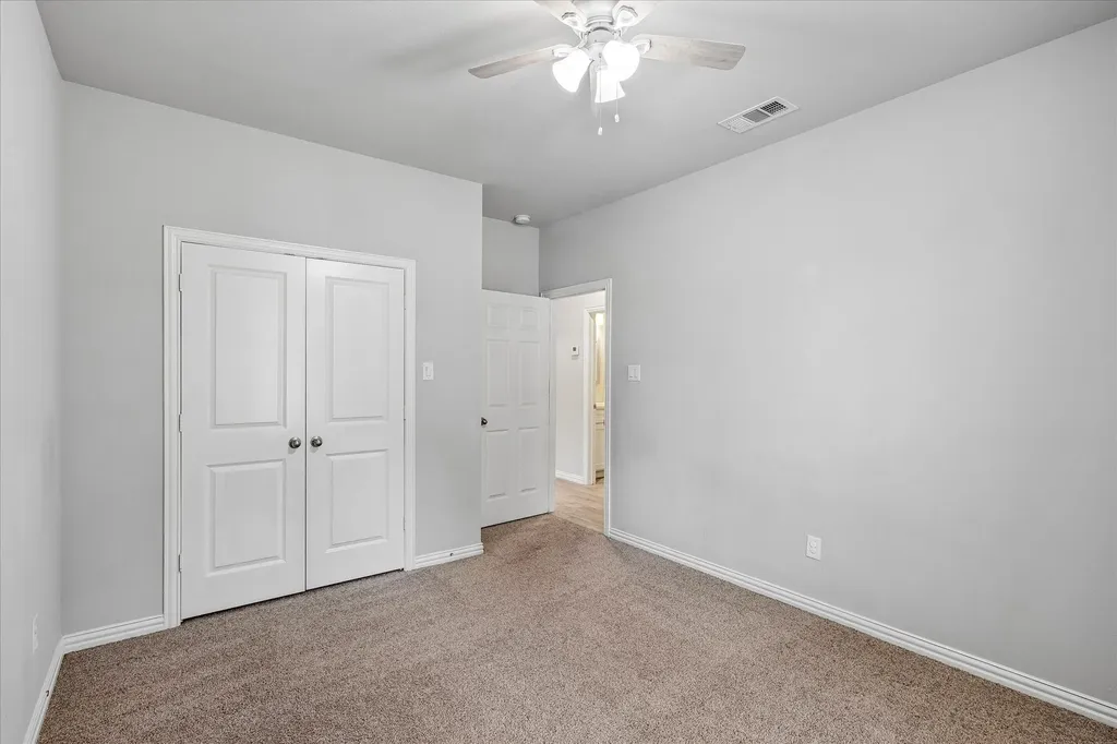344 N Taylor Street Gainesville TX 76240