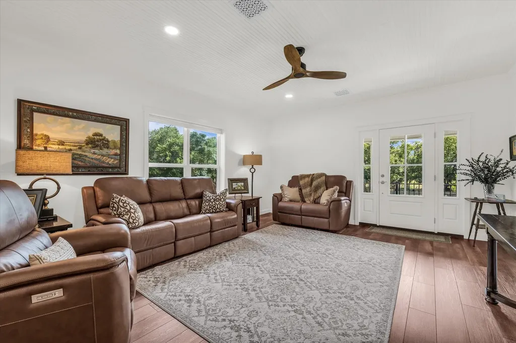362 County Road 3230 Clifton TX 76634