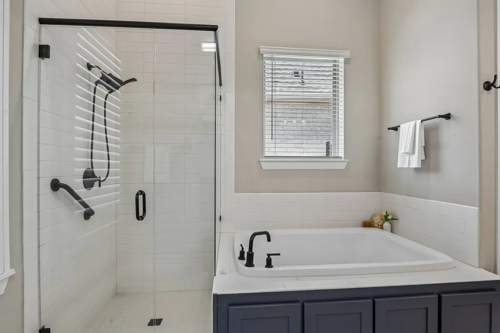 4817 Forest Crest Parkway Arlington TX 76005