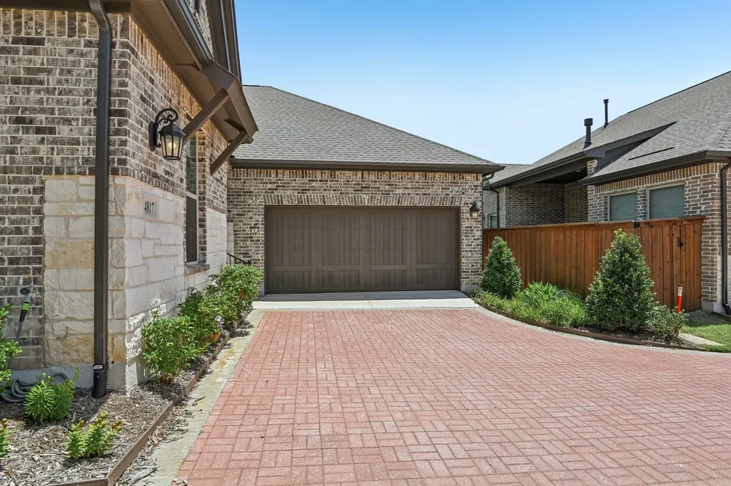 4817 Forest Crest Parkway Arlington TX 76005