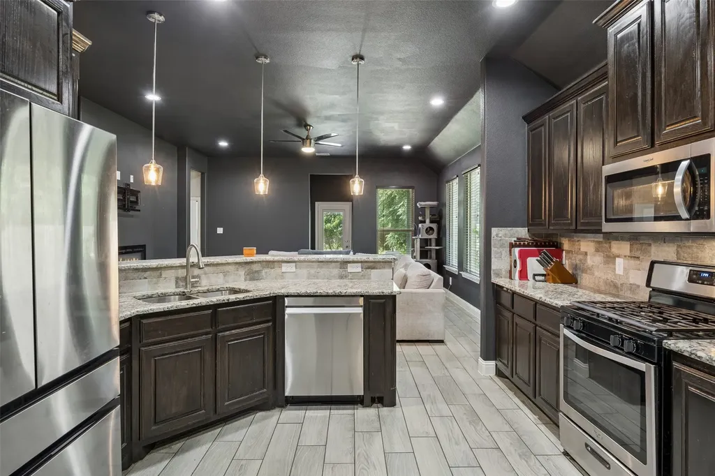 4030 Gilmore Street Fort Worth TX 76111