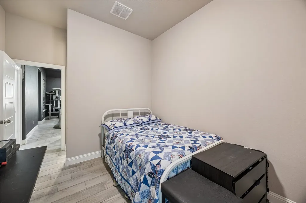 4030 Gilmore Street Fort Worth TX 76111