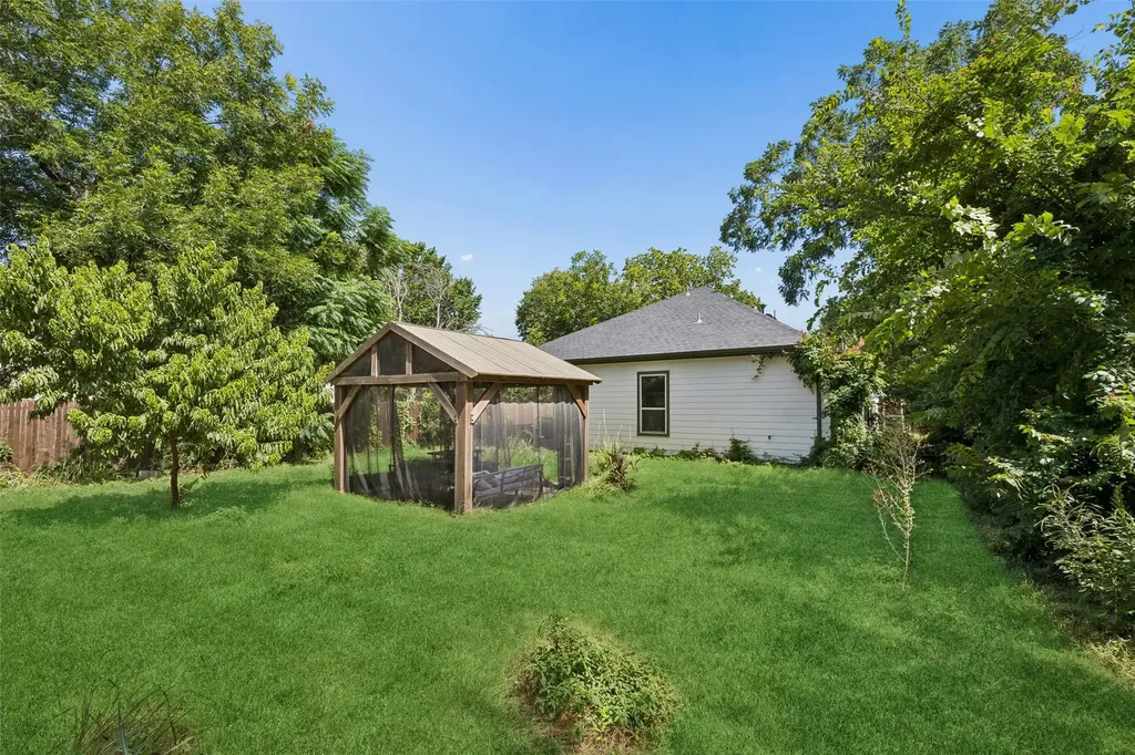 4030 Gilmore Street Fort Worth TX 76111