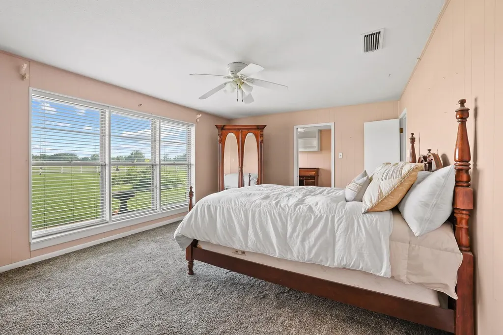 1900 S Shore Drive Bonham TX 75418