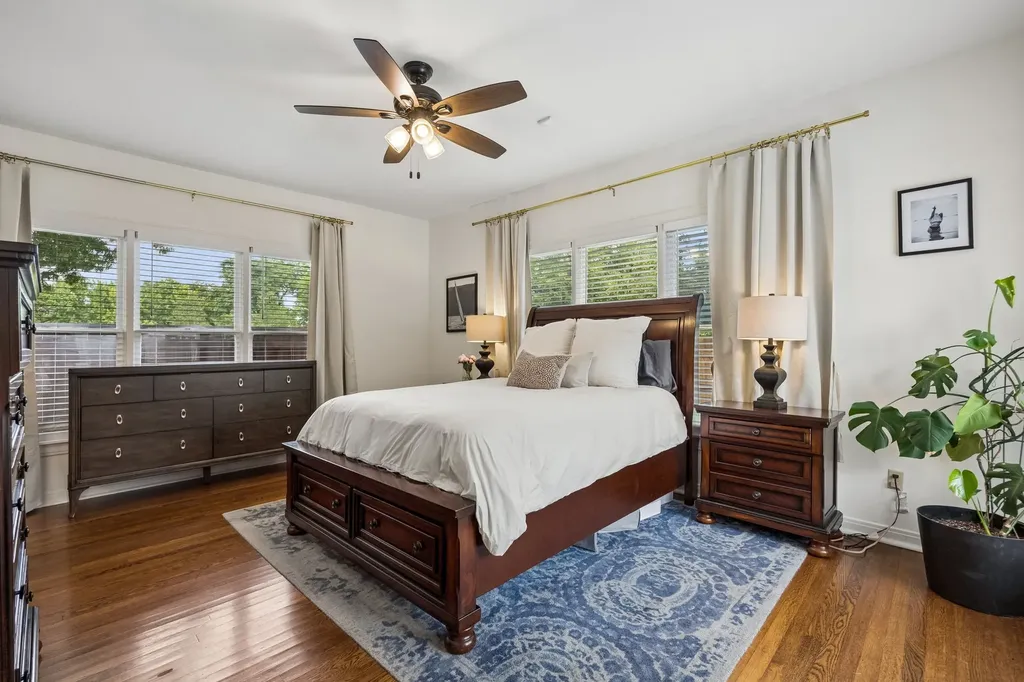 6106 Worth Street Dallas TX 75214