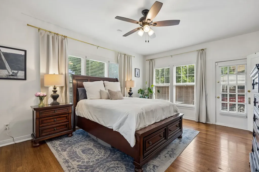 6106 Worth Street Dallas TX 75214