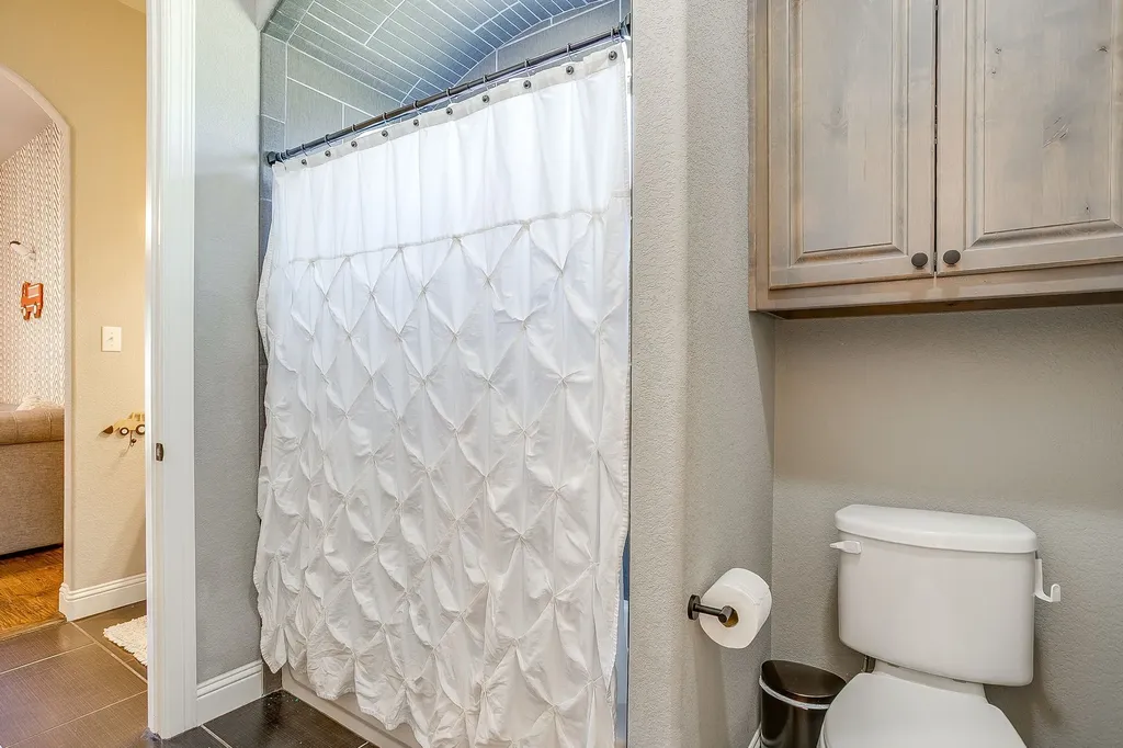 106 Treeline Court Lipan TX 76462