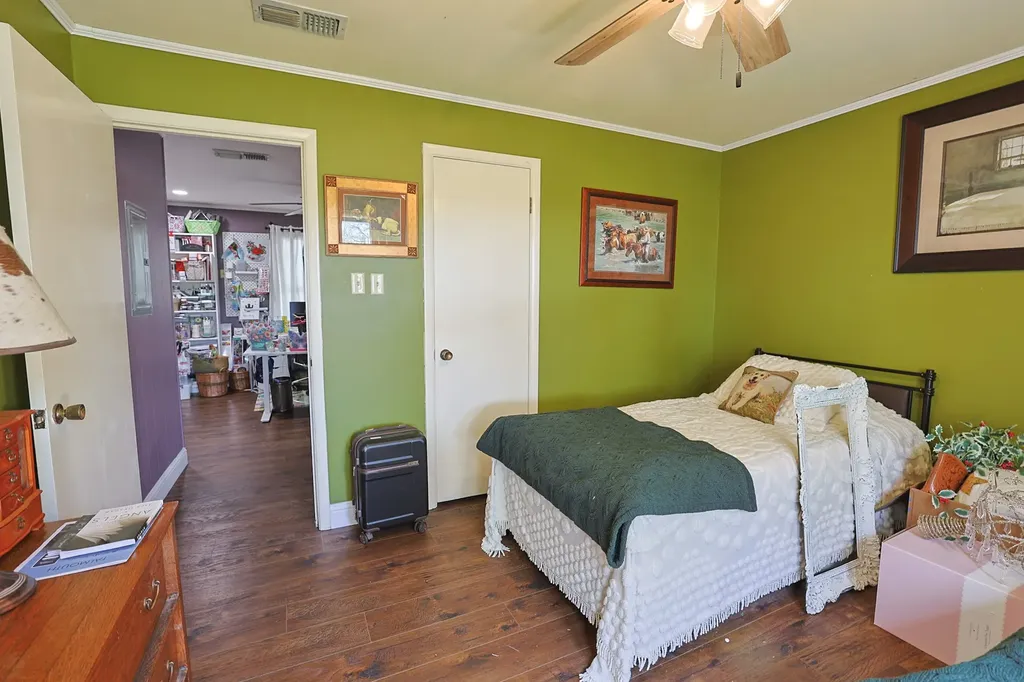 3661 S Highway 281 Mineral Wells TX 76067