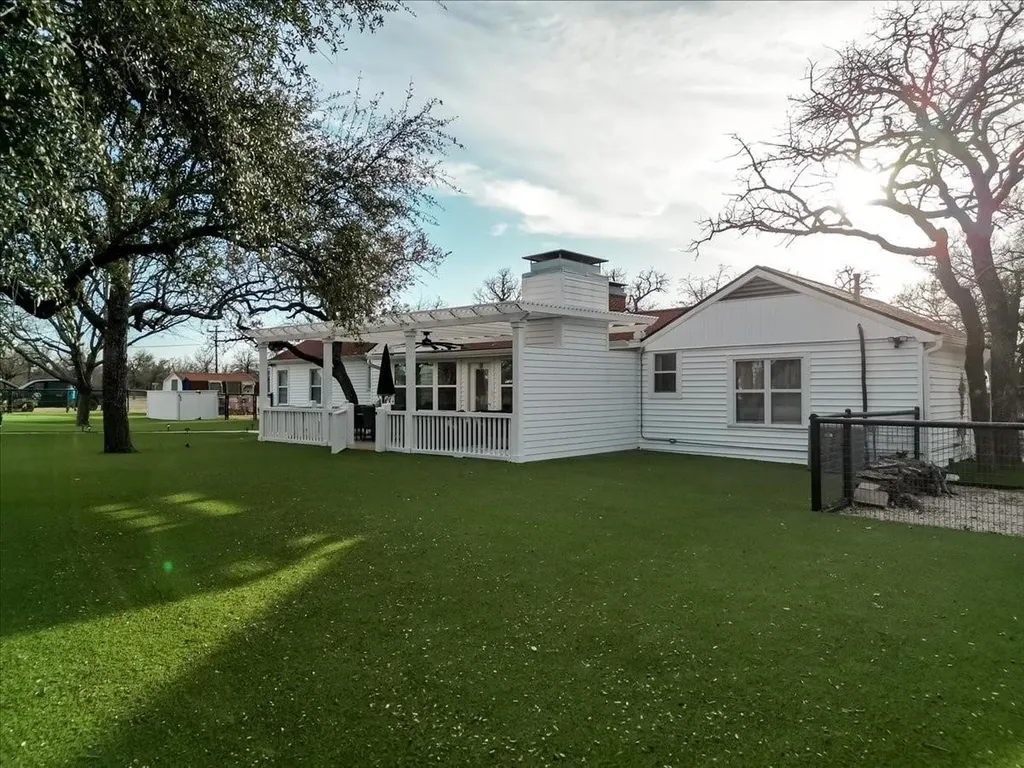 3661 S Highway 281 Mineral Wells TX 76067