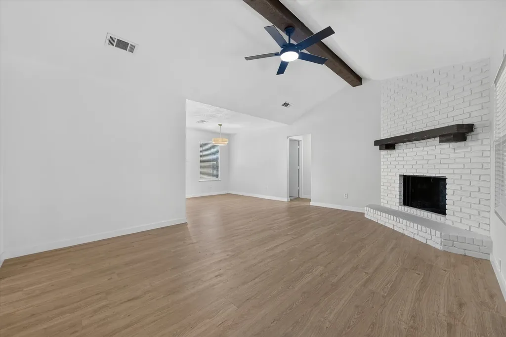 24 Oakmont Court Pantego TX 76013