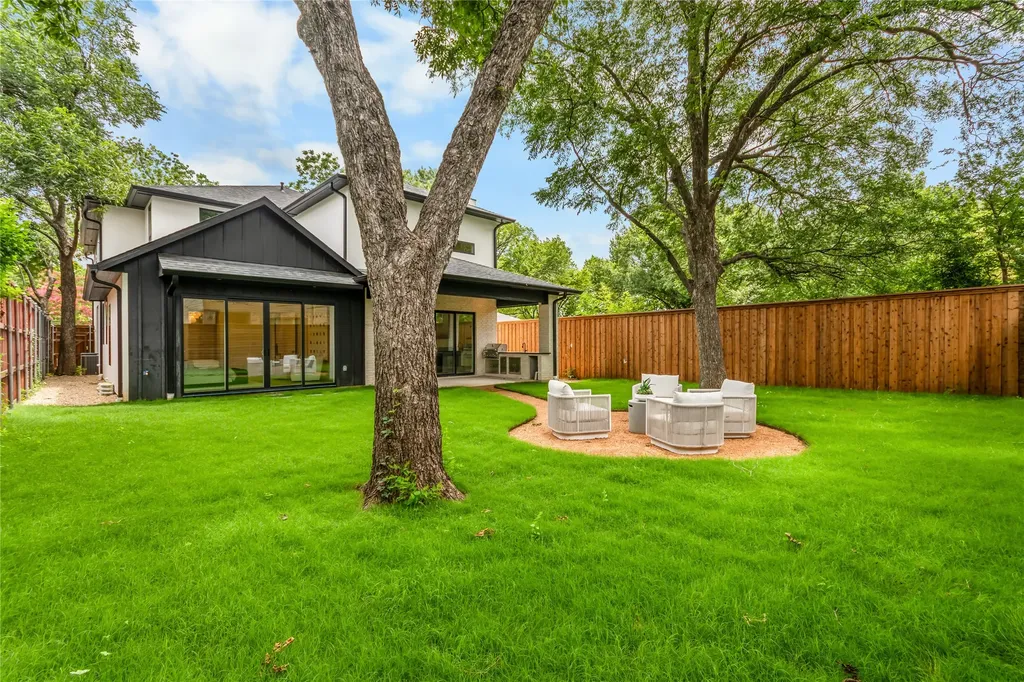 10344 Country Club Drive Dallas TX 75218