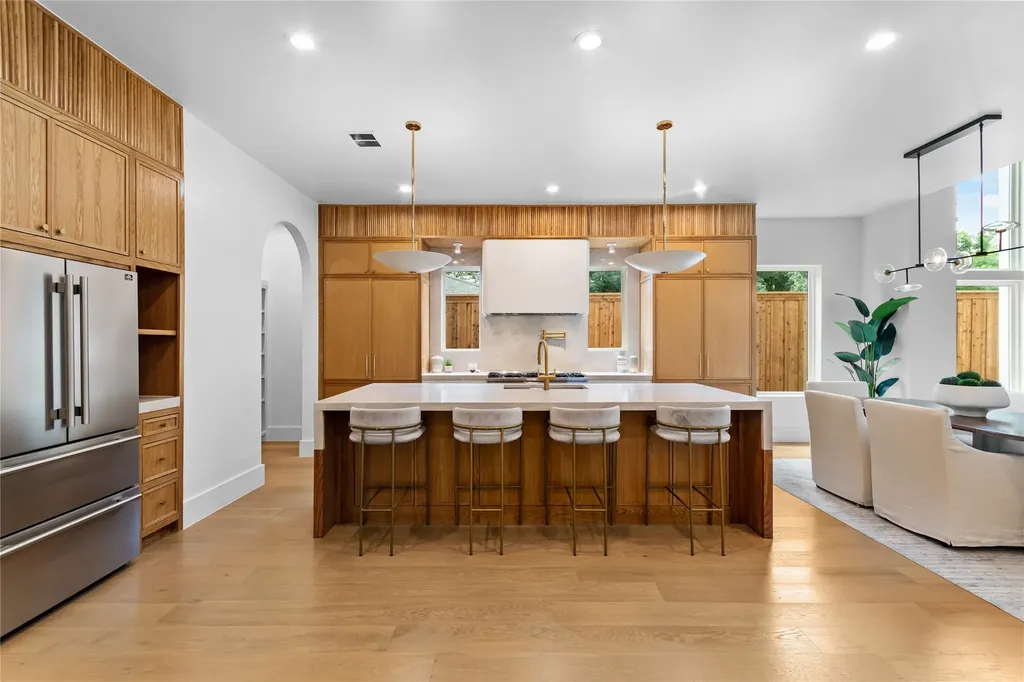 10344 Country Club Drive Dallas TX 75218