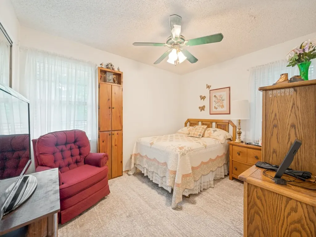 1604 Pleasant Run Road Carrollton TX 75006